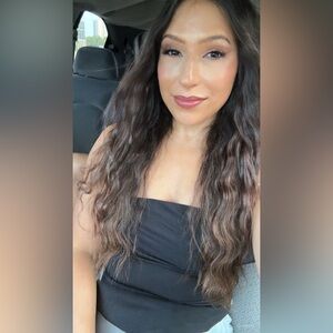 Meet your Posher, Hillary